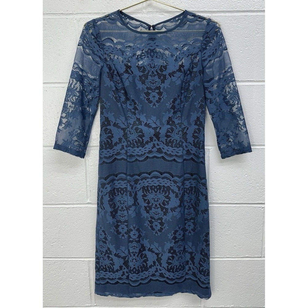 Adrianna Papell Forest Teal Lace Overlay Knee Length Dress / Women's 2